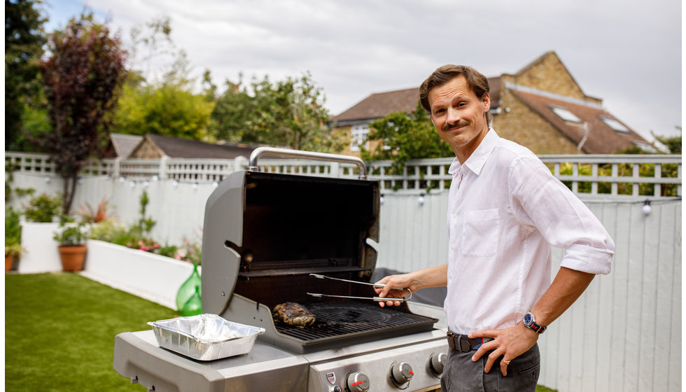 Doug cooking the beef on his new WEBER bbq. 